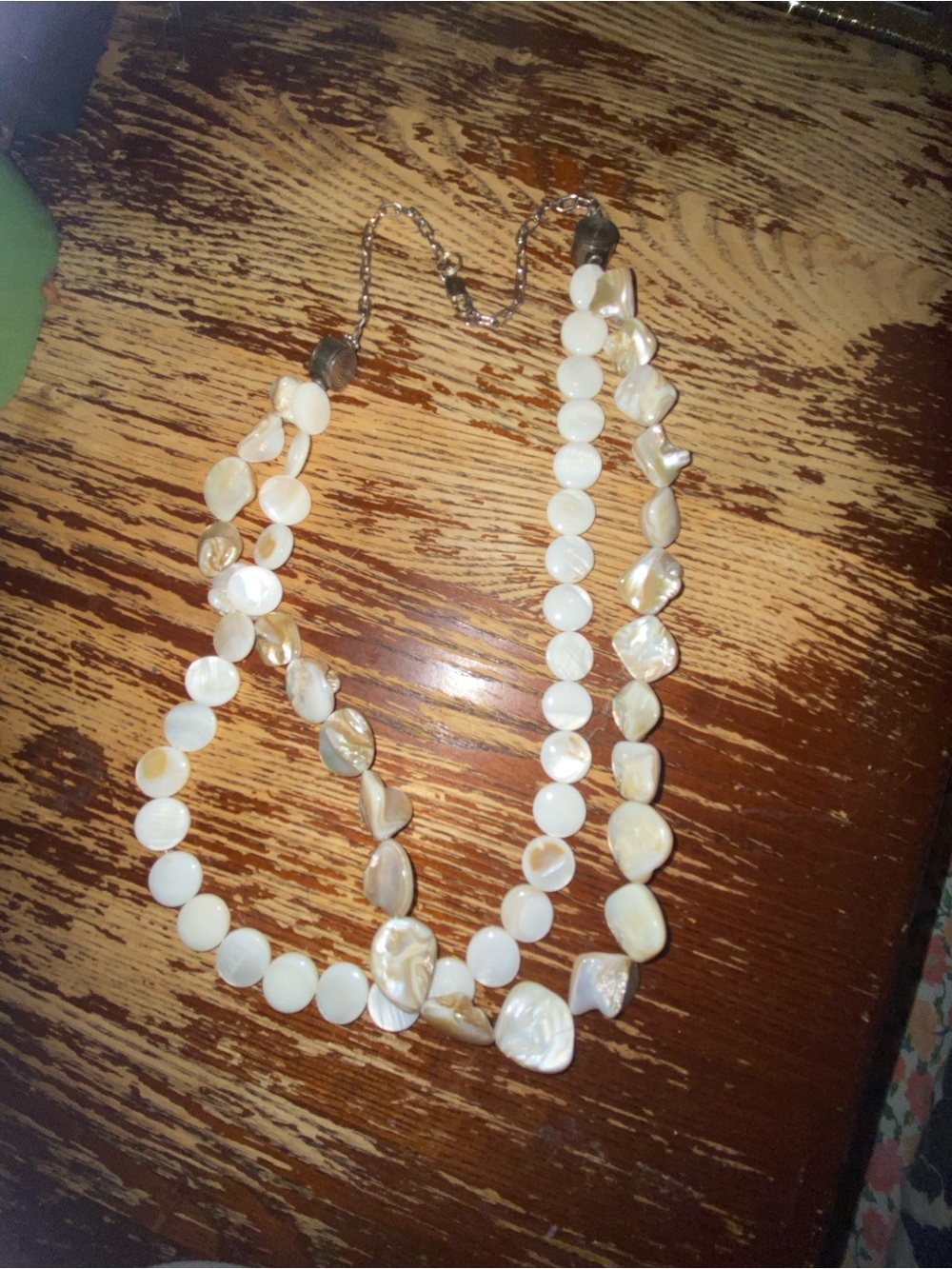 Cream Mother of Pearl Necklace